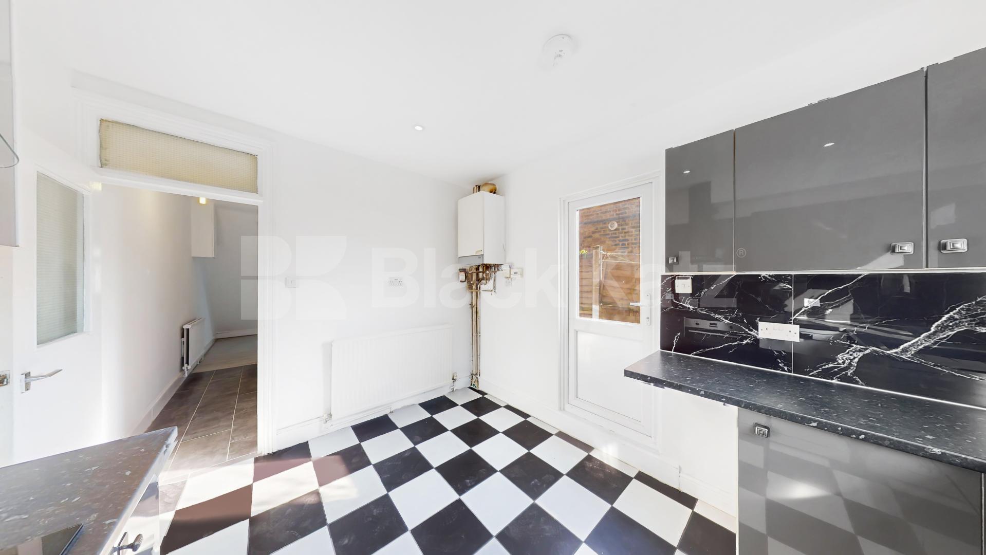 Newly refurbished house with a spacious lounge and high ceilings  Baronet Grove, Tottenham